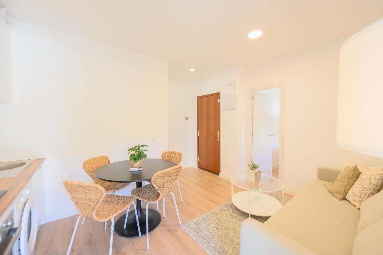 For You Rentals Acogedor Apartamento Temporal En Madrid Saz31 Exterior photo